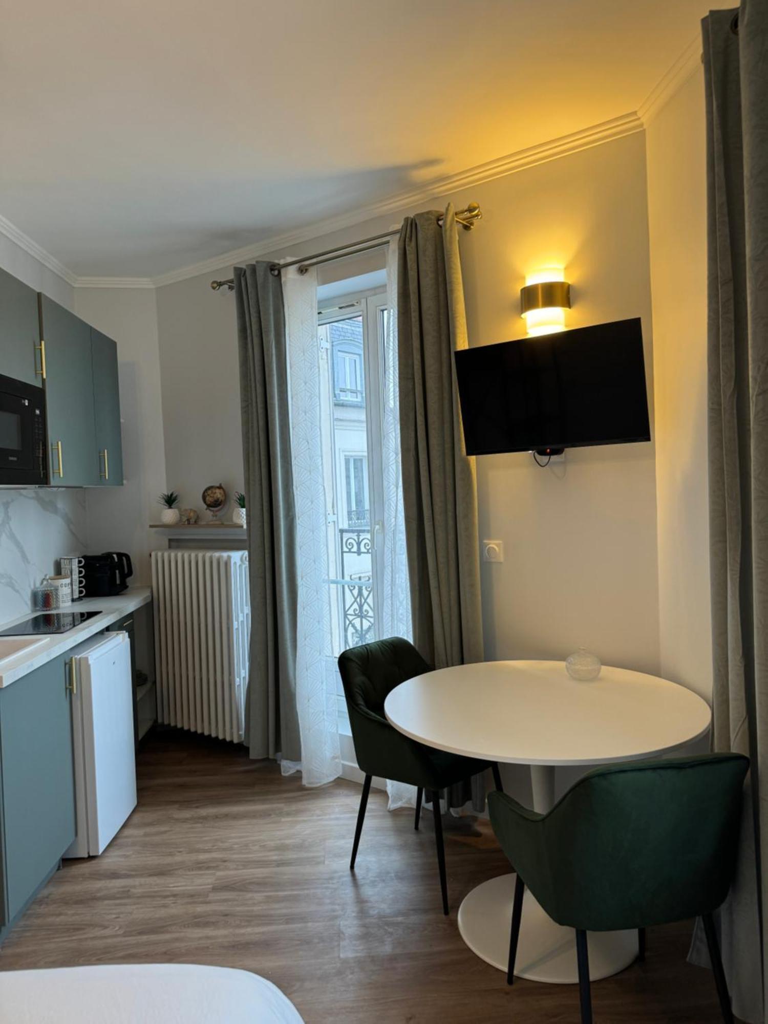 Studio De Charme Parisien Levallois-Perret Eksteriør bilde