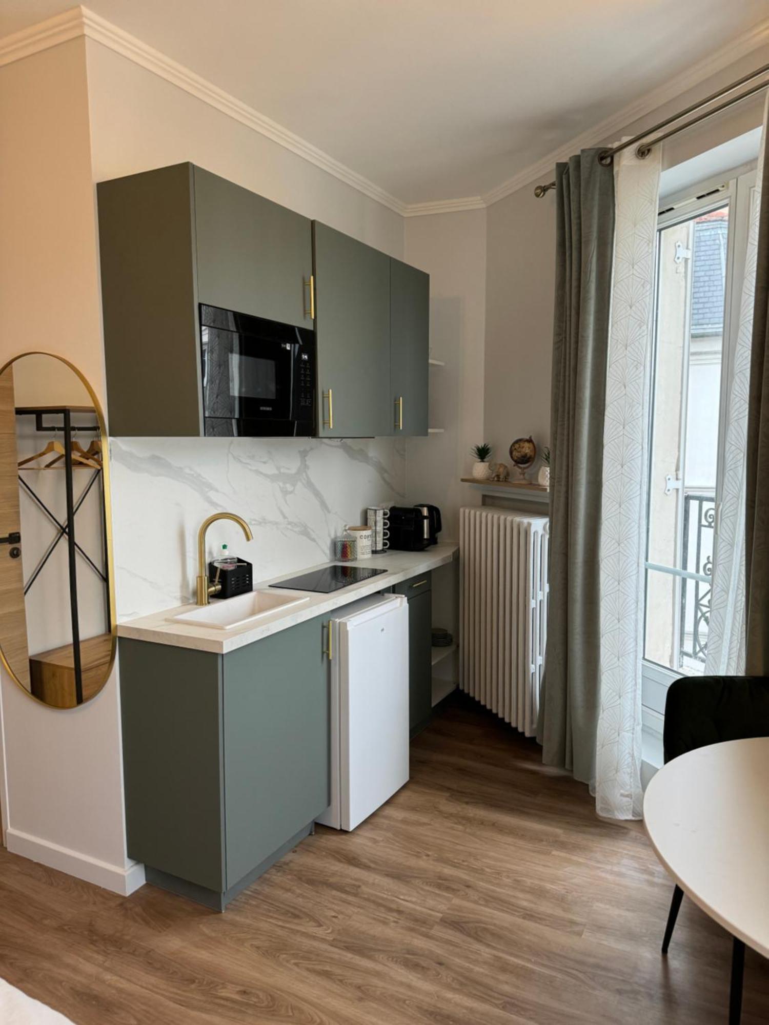 Studio De Charme Parisien Levallois-Perret Eksteriør bilde
