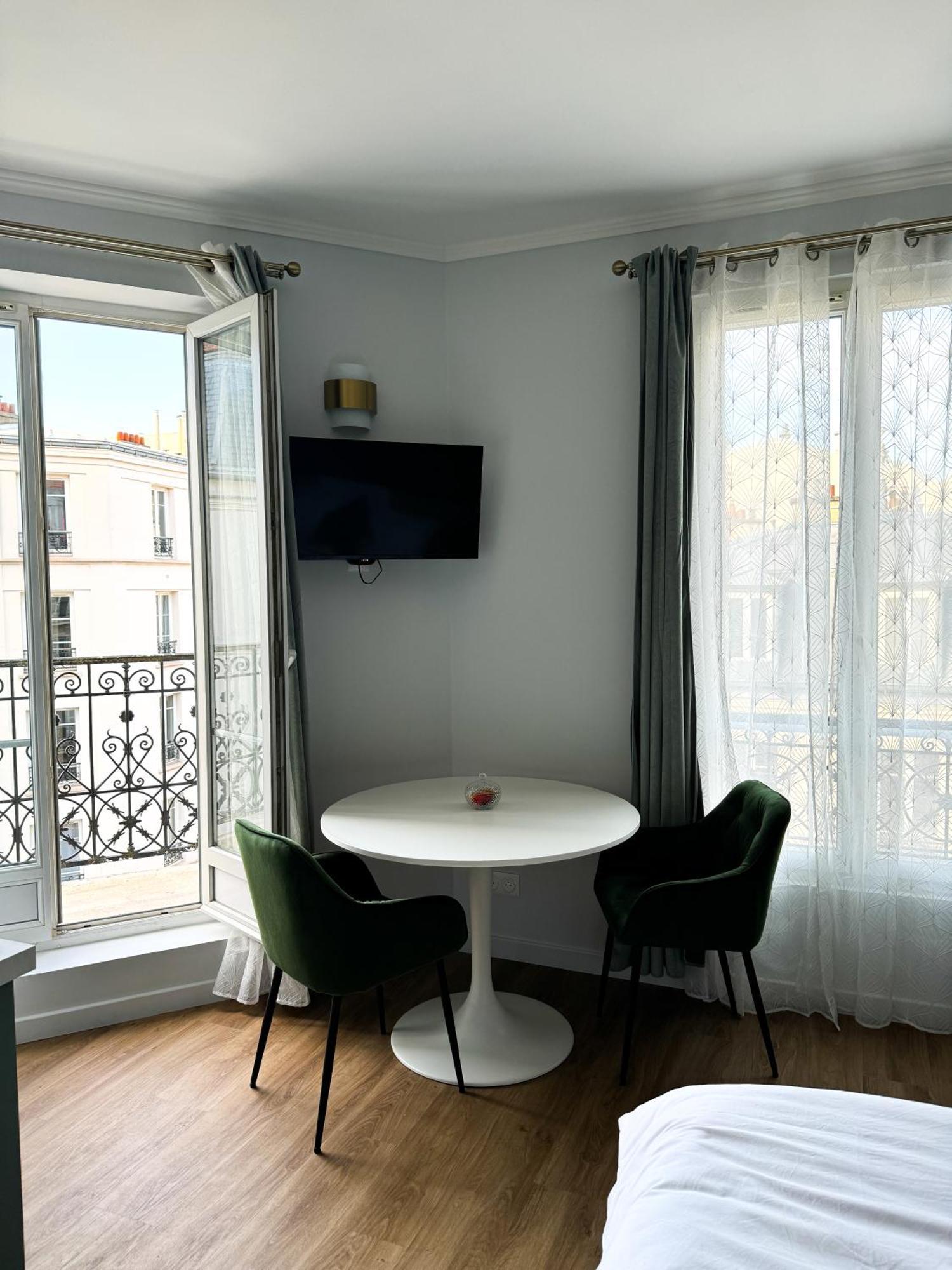 Studio De Charme Parisien Levallois-Perret Eksteriør bilde