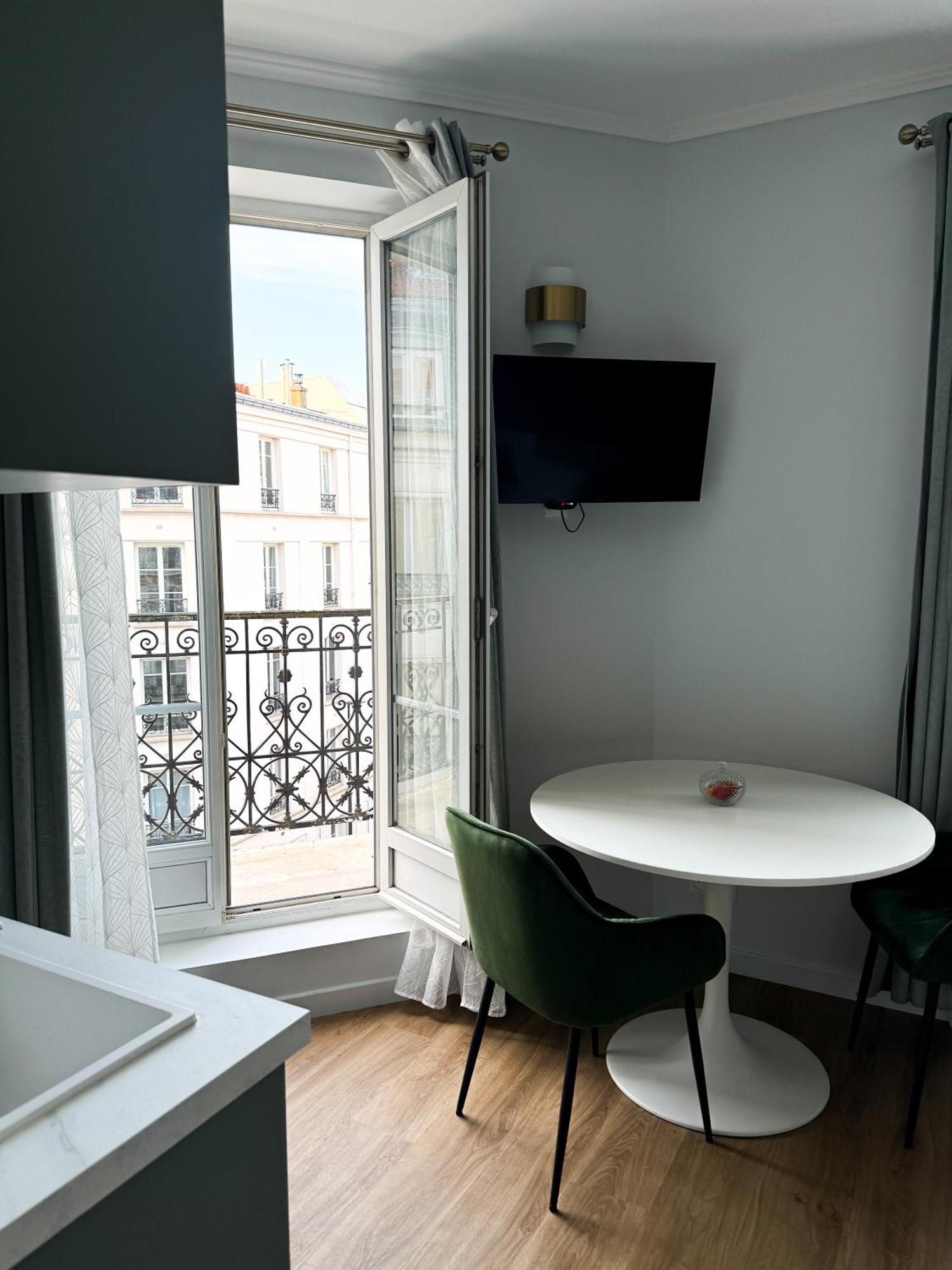 Studio De Charme Parisien Levallois-Perret Eksteriør bilde